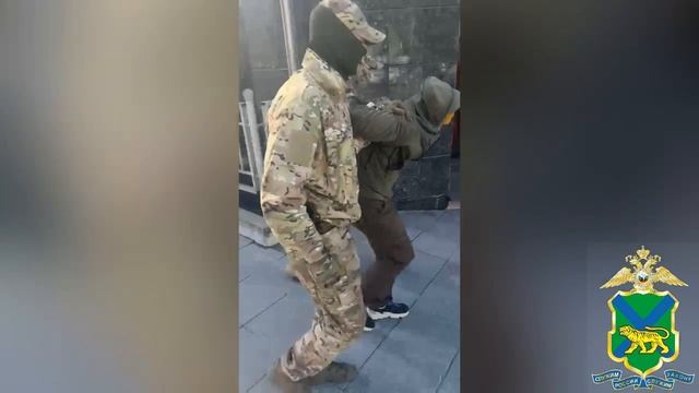 Полицейские задержали жителя Владивостока по подозрению в распространении детской порнографии