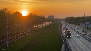 ЭП2К-138 с поездом Москва-Казань проследует близ о.п Вешняки