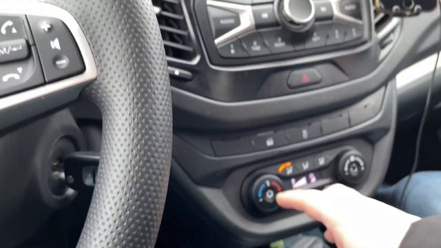 Печка Весты 1.6 CVT неравномерная регулировка. У Вас так же? смотреть онлайн