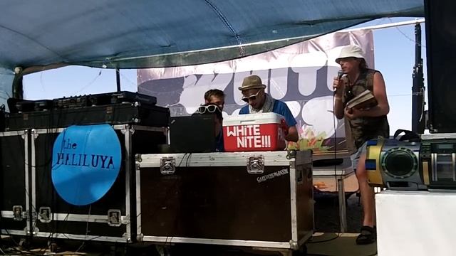 "Радио Христа" 1 Фестиваль "Белые Ночи" 2012 смотреть онлайн