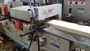 Станок Quadro 326 SAW, продольно фрезерный с пильным узлом. Получение рейки пилено-строганной.