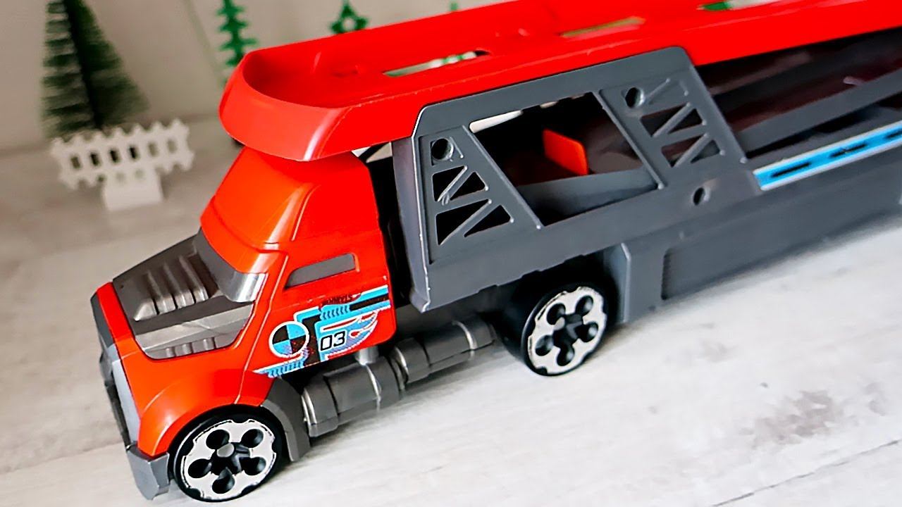 Мультик с игрушечными машинками и автовозом. Машины для детей смотреть онлайн