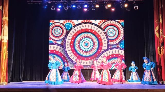 Гранд Па - Дымковские барышни 26_04_25 смотреть онлайн