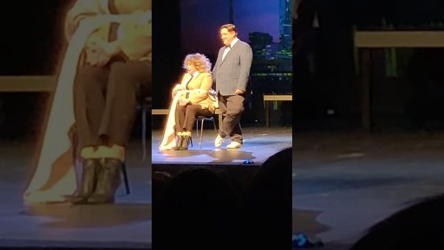 Мажоры на мели или все билеты проданы(4) смотреть онлайн