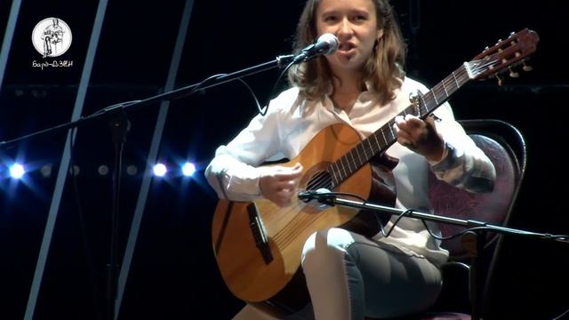 Юлия Епимахова  -  Светлей (группа  "Немного нервно")