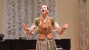 07  «Зашумели над затоном тростники»