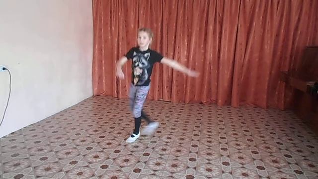 Школьный фестиваль "Радуга талантов" Исп. Пестрякова Варвара смотреть онлайн