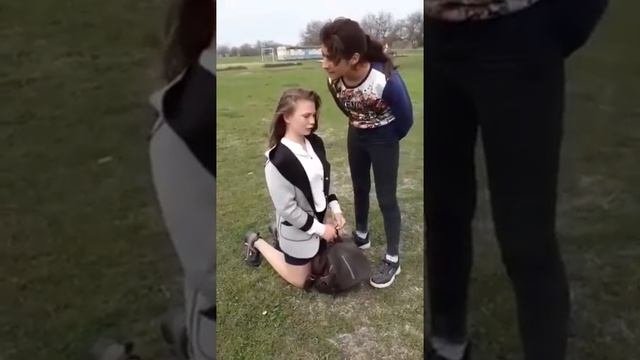 Школьницы вообще оборзели