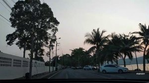 просто вдоль набережной. пляж пляж бангсорей ч.2 หาดบสวางเสร่ หาดบสวางเสร่ bang sarey beach саттахип