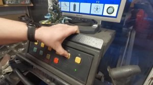 Балансировочный станок hofmann geodyna 6800. Установка грузиков за спицы.