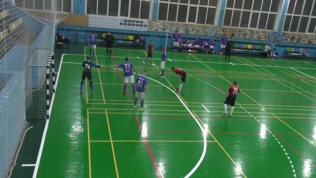 9 КУ 2-3 лига Восток-Маклер-Autoshop – Галерея 1 тайм смотреть онлайн