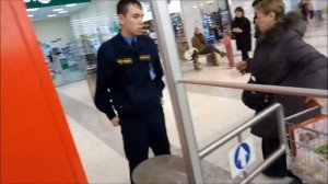 визит в Ашан  (разборки с охраной)