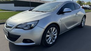OPEl ASTRA 2012 1 хозяин 2.0 дизель