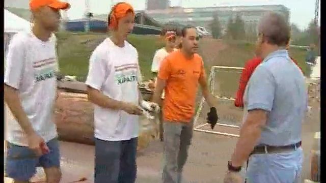 Фестиваль деревянных скульптур посетил мэр смотреть онлайн