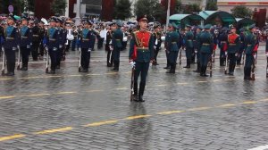 Завершение парада выступлением роты почетного караула, Екатеринбург, июнь 2020