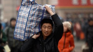 Китайцы понесли деньги в российские банки: Стоит ли радоваться?