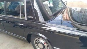 Представительский автомобиль ЗИЛ 115. 
Очень интересный автомобиль.