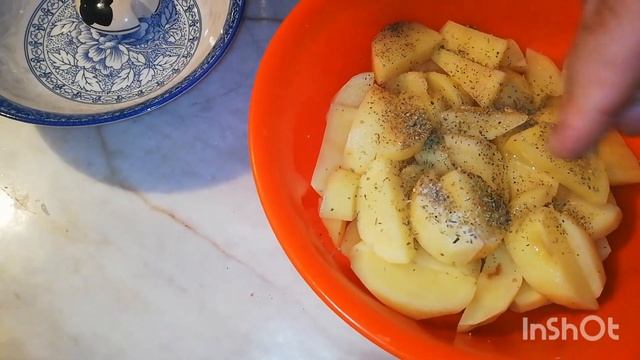 кортошка с подливой из КРИВЕТОК..... смотреть онлайн