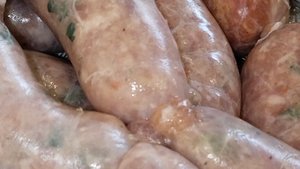 Купаты с зеленью и луком. Весь сок внутри