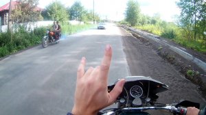 Урал одиночка ИМЗ 8.103.1 в пригороде.