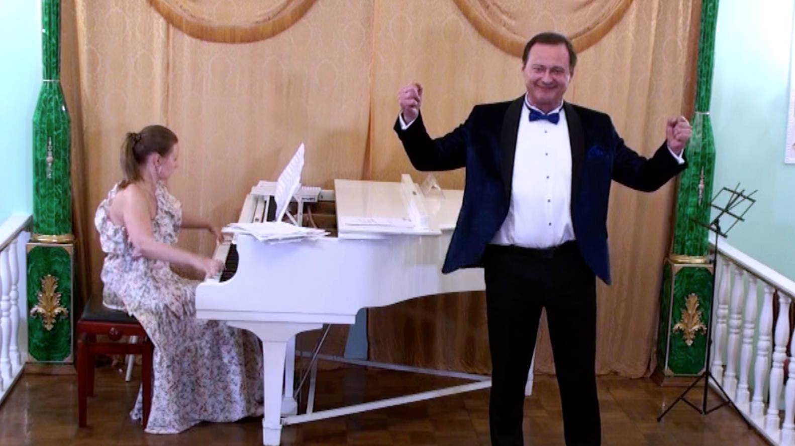 И. Кальман Песенка Бони из перетты «Сильва», исполняет Тариель Рзаев смотреть онлайн