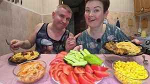 Мукбанг УБЛАЖАЮ любимого мужа, исполняю все его КАПРИЗЫ) Вкусно НАЛОПАЛИСЬ! Семейный ужин в России