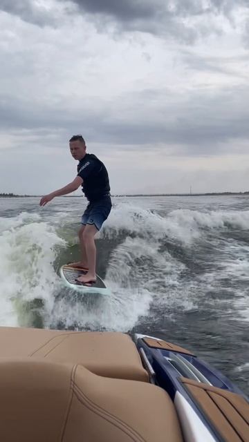 🏄🏿♂️🌊 #surfing на р.Волга🔥 смотреть онлайн