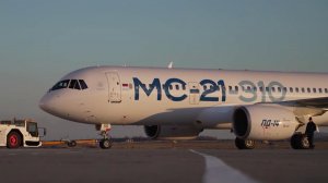 Среднемагистральный самолет МС-21 с новейшими российскими системами совершил первый полет