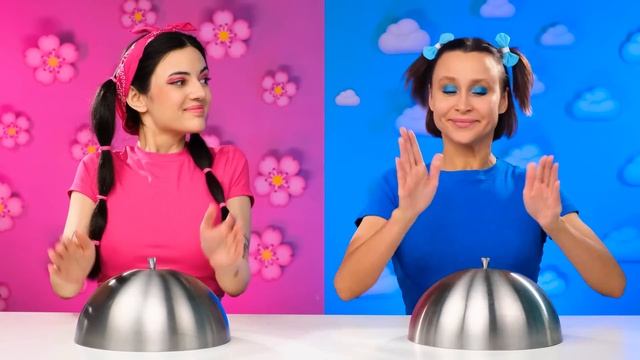 Розовая Еда vs Голубая Еда Челлендж от Fun Teen смотреть онлайн