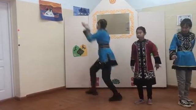Районный фестиваль по сохранению нанайского языка: визитка команды МБОУ ООШ с Верхний Нерген