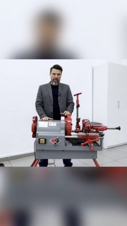 Режет, зажимает, центрирует! Всё о резьбонарезном станке ElectricCUT-100HW1