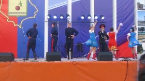 Танцевальный коллектив "Сувенир" МККК г.Морозовск 2014г. Уварово "Мой дед казак"