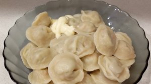 Что приготовить из речной рыбы??? Настряпаем рыбные пельмени. Ну, очень вкусно!