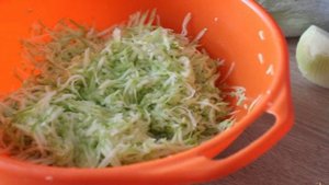 Кабачковые оладьи с мясным фаршем