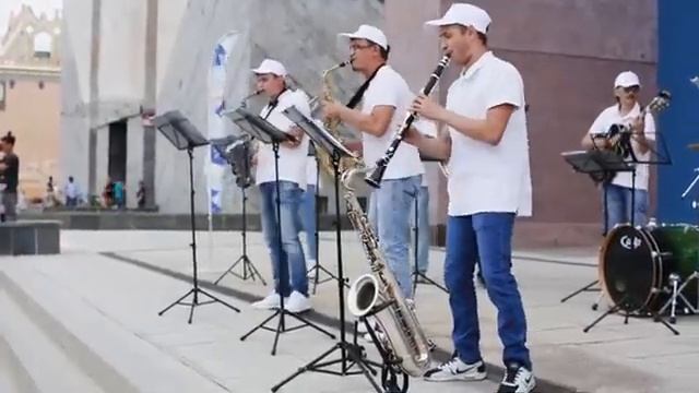 Концертно-духовой оркестр на ВДНХ ч.2 смотреть онлайн