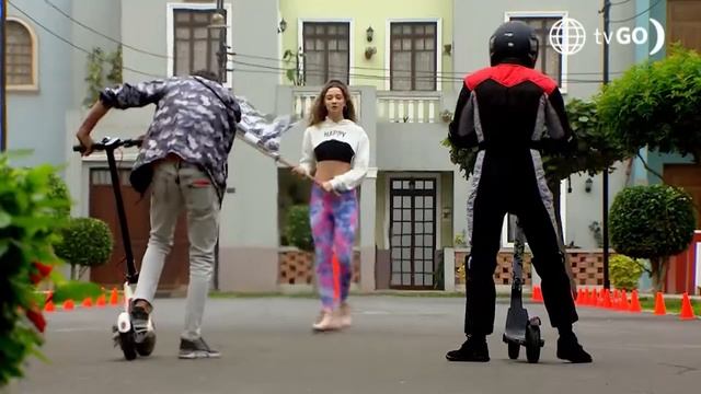 De Vuelta al Barrio 4: Pedrito venció a Matteo en la carrera de scooters (Capítulo 743)