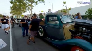 ЕЖЕГОДНАЯ ВЫСТАВКА РЕТРО МАШИН В АМЕРИКЕ