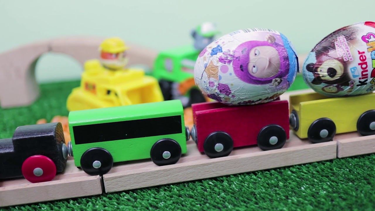 Игрушечная железная дорога и поезда. Видео для детей смотреть онлайн