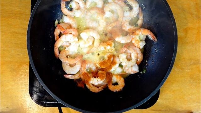 Super spicy delicious chilli fried prawns | super quick chilli garlic prawns смотреть онлайн