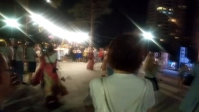 Праздник индийской культуры в Волгограде. Чарующая музыка.
