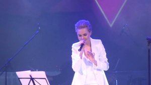 Алиса Вокс - Женщина, которая поёт (Live. Живой звук)