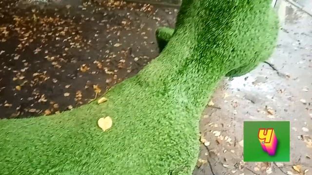 Дождь за окнами,  весь день за окнами, бежит за окнами опять смотреть онлайн