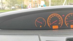 Непонятный глюк, при нажатии педали тормоза..mp4