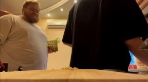 КУКИНГ АНТОШИ | ГОТОВИТ ФРИТАТОТАТО для себя и ИЛЬИ МАЗЕЛЛОВА
