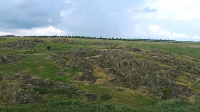 Восемь велосипедистов на "Каменные Могилы 2" и Малоянисоль