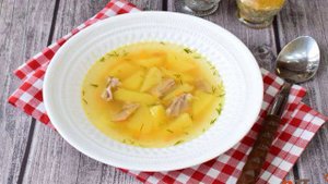 Мясной суп с  чечевицей