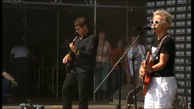 Сурганова и Оркестр. Нашествие-2011 смотреть онлайн