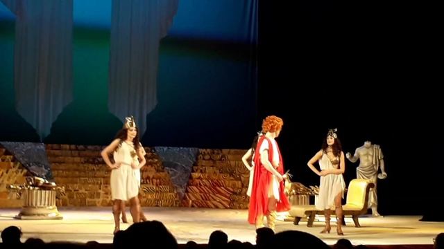 Спектакль "Комедия Богов". Калужский Драматический Театр. смотреть онлайн