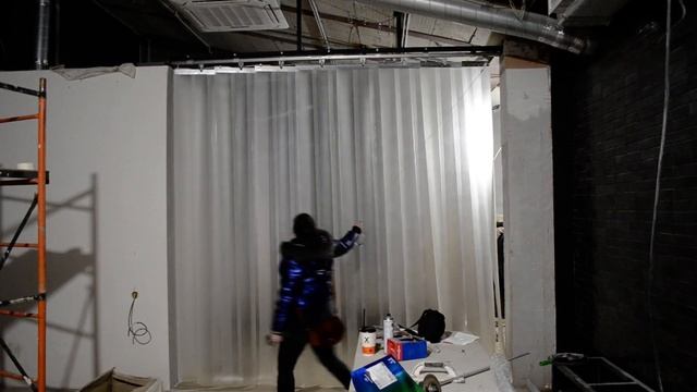 Раздвижной механизм для ПВХ завес