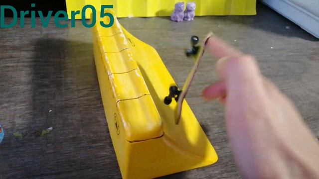 Совместил 2 фигуры от Comix Zone. Обкатка нового Квотера от CZ. Fingerboarding 2020